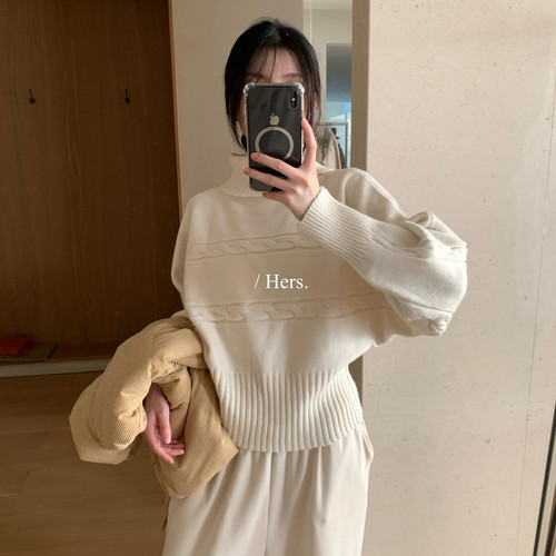 Hers-冬上新复古日常麻花翻领蝙蝠袖保暖毛衣62150