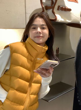 Hers冬上新简约日常通勤经典不过时大排骨羽绒马甲（含90白92535