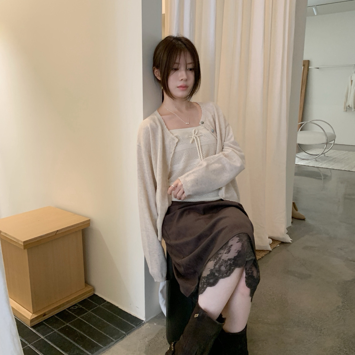 IMISS-2026冬上新韩标女装时尚高级麂皮蕾丝拼接半身裙S61258
