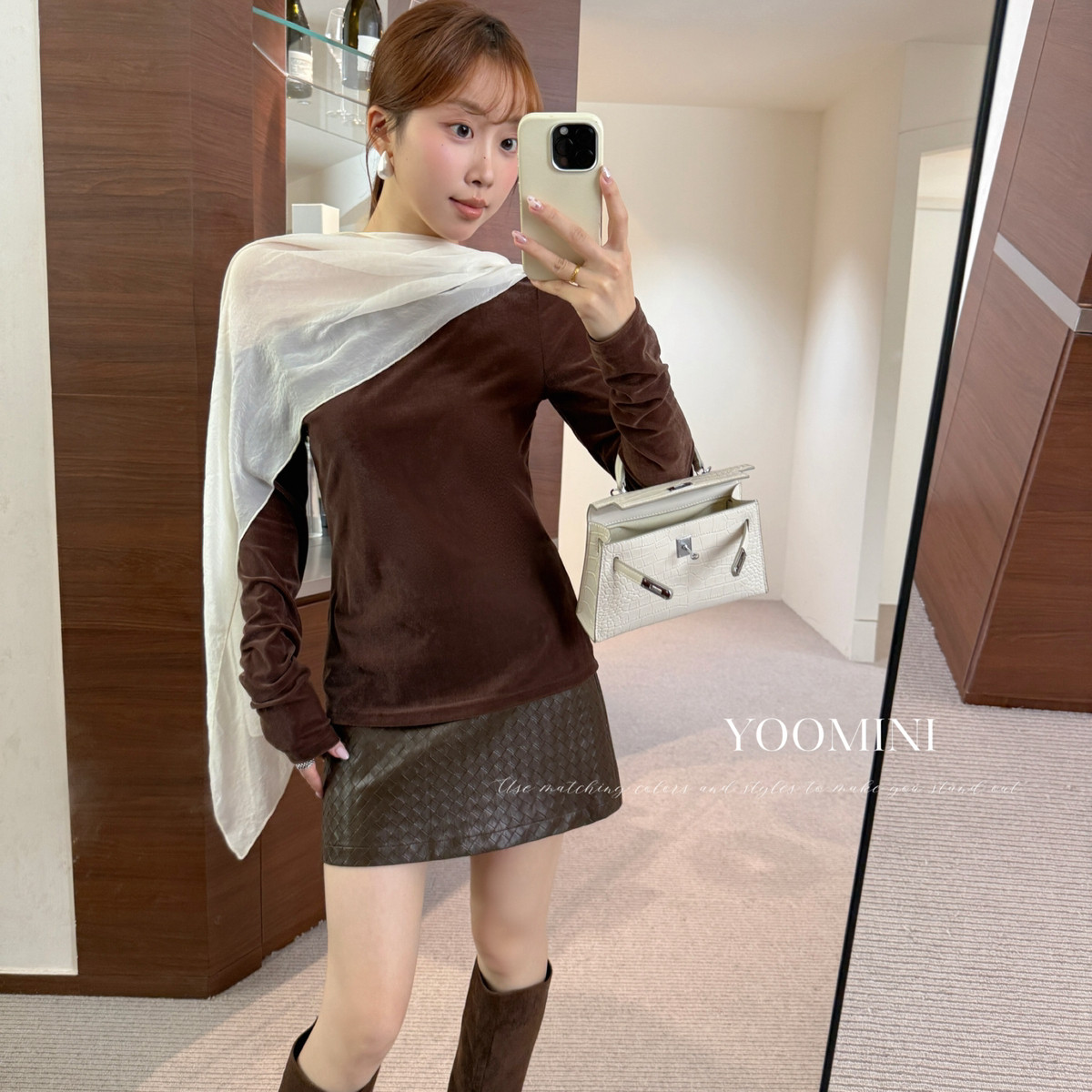 YOOMINI-26年早秋新款露肩领拼接飘带丝绒宽松长袖M60856-DSW
