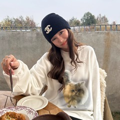 3ts 12/27 猫咪印花长袖磨毛T恤秋冬圆领套头内搭打底衫宽松上衣