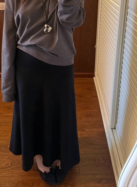 3ts高级感法式黑色针织拼接半身裙显瘦大摆裙半裙长裙