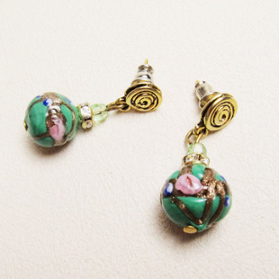 【威尼斯穆拉诺】婚礼蛋糕纹琉璃彩珠小耳钉~Jessie的维琴察 中古