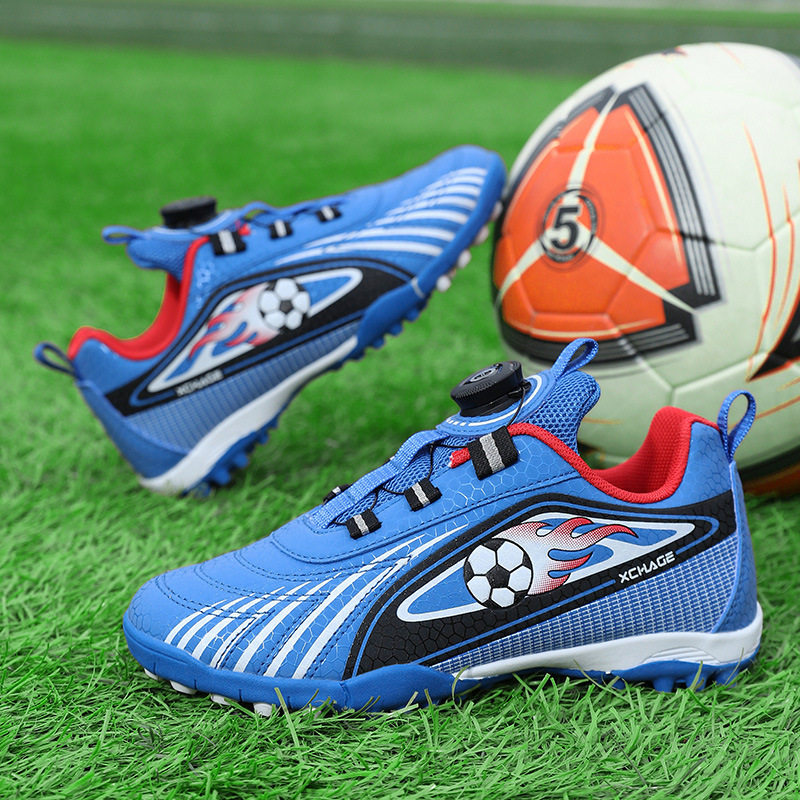 儿童足球鞋男童鞋新款男孩防滑实战训练运动鞋学生耐磨足球鞋
