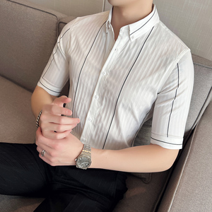 2025春夏男中袖衬衫英伦风个性衬衣修身款条纹潮男衬衣M2105-P60图片