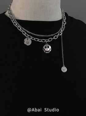 小众设计表情包钛钢吊坠笑脸项链