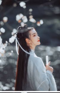 【锦醉嫣然】绝版古装汉服刺绣昙花交领上襦齐腰襦裙青烟出租