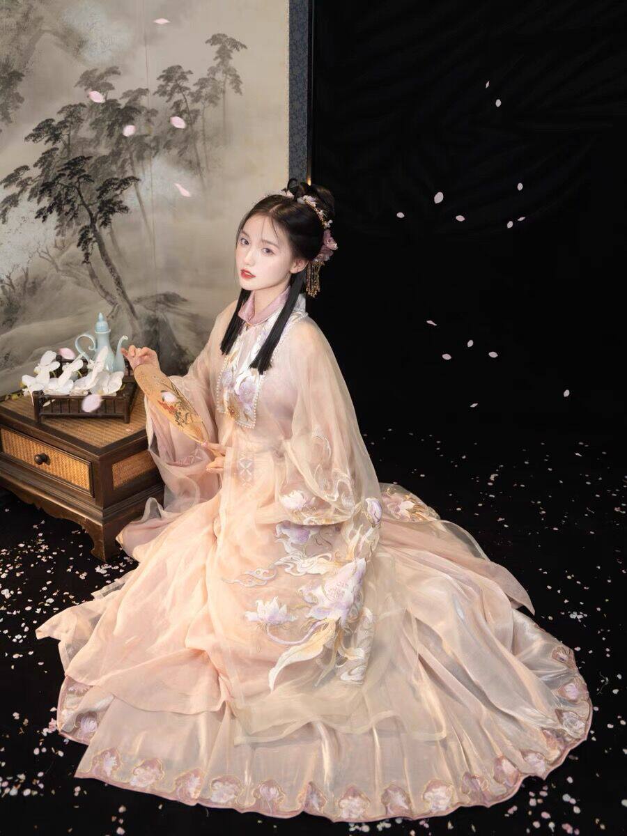 【汉锦记】出租有香如故十二花神择月昙花明制立领 马面晚明披风
