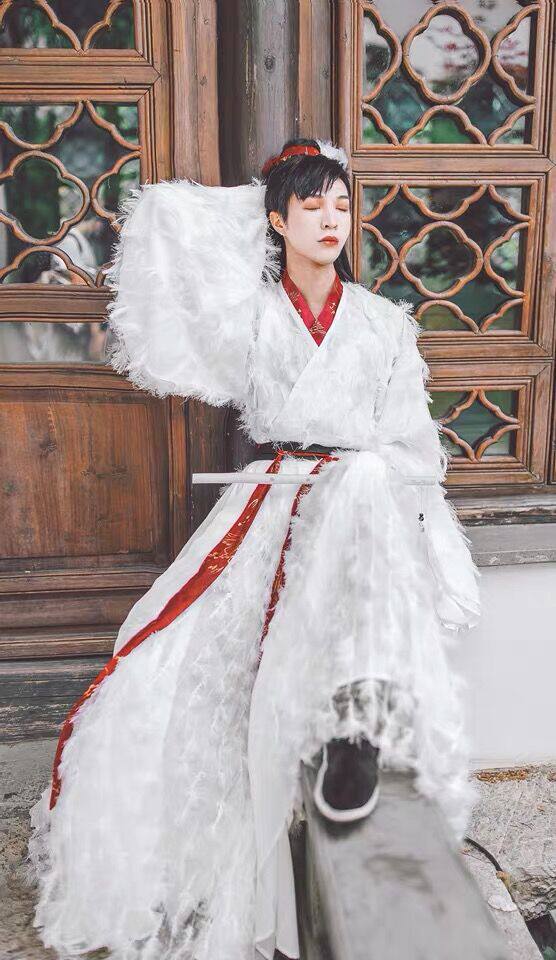 彩云间晋襦男女款汉服出租