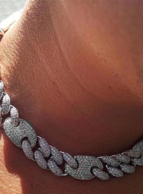 欧美新款加密锆石猪鼻子锁扣项链