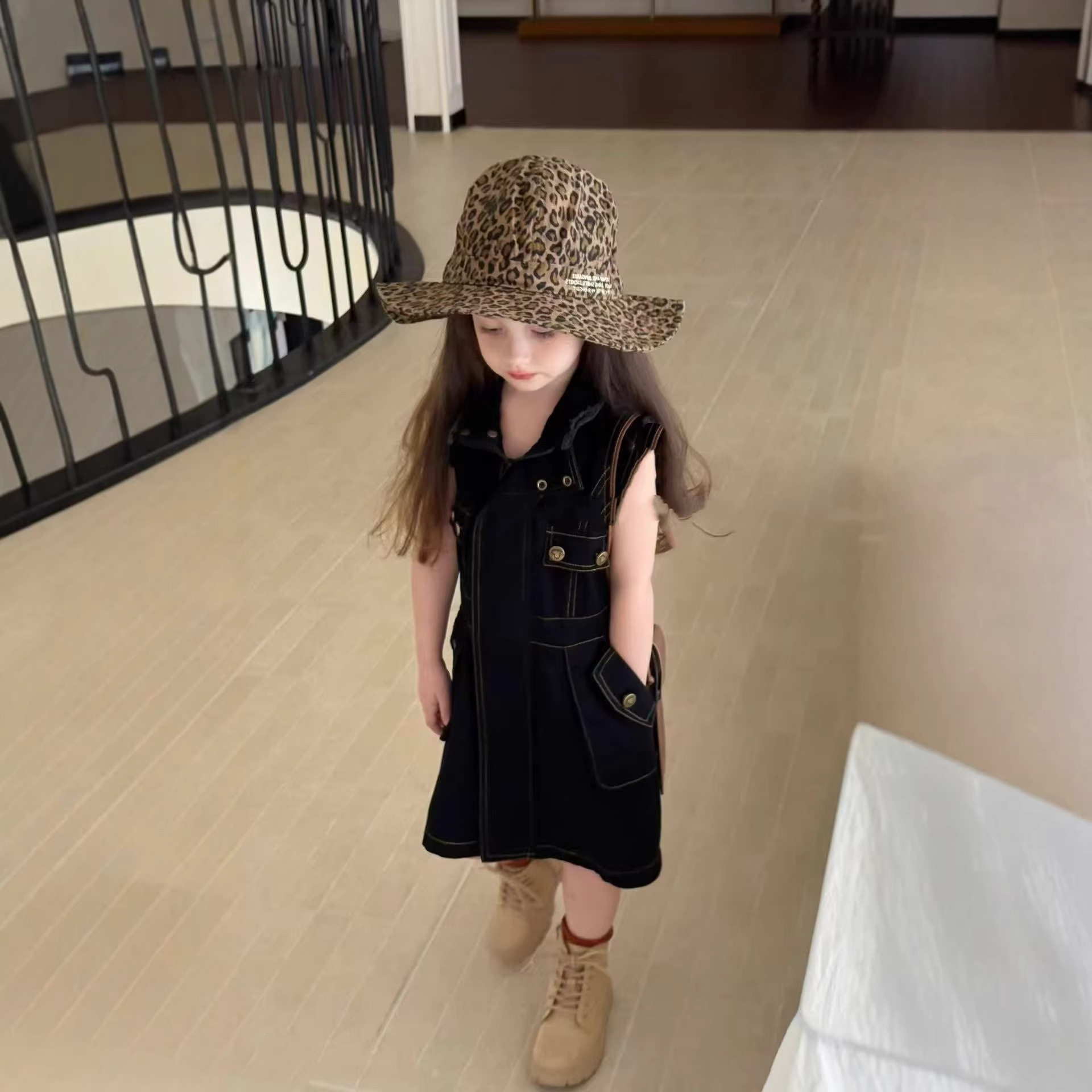 儿童装女童裙子牛仔无袖背心裙连连衣裙
