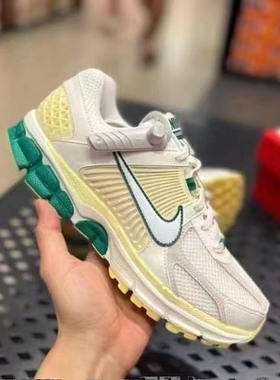 耐克 Nike Air Zoom Vomero 5 男子舒适低帮休闲跑鞋 FN8361-100
