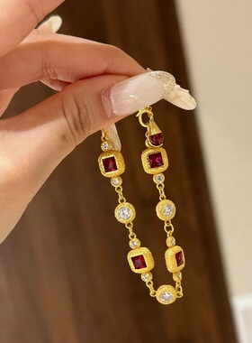 DIKAS 新中式重工奢华红宝石方块镶嵌圆钻手链高级精致百搭手饰