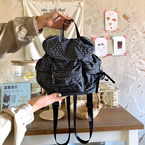 陈奶奶/韩系ins格纹抽绳双肩包