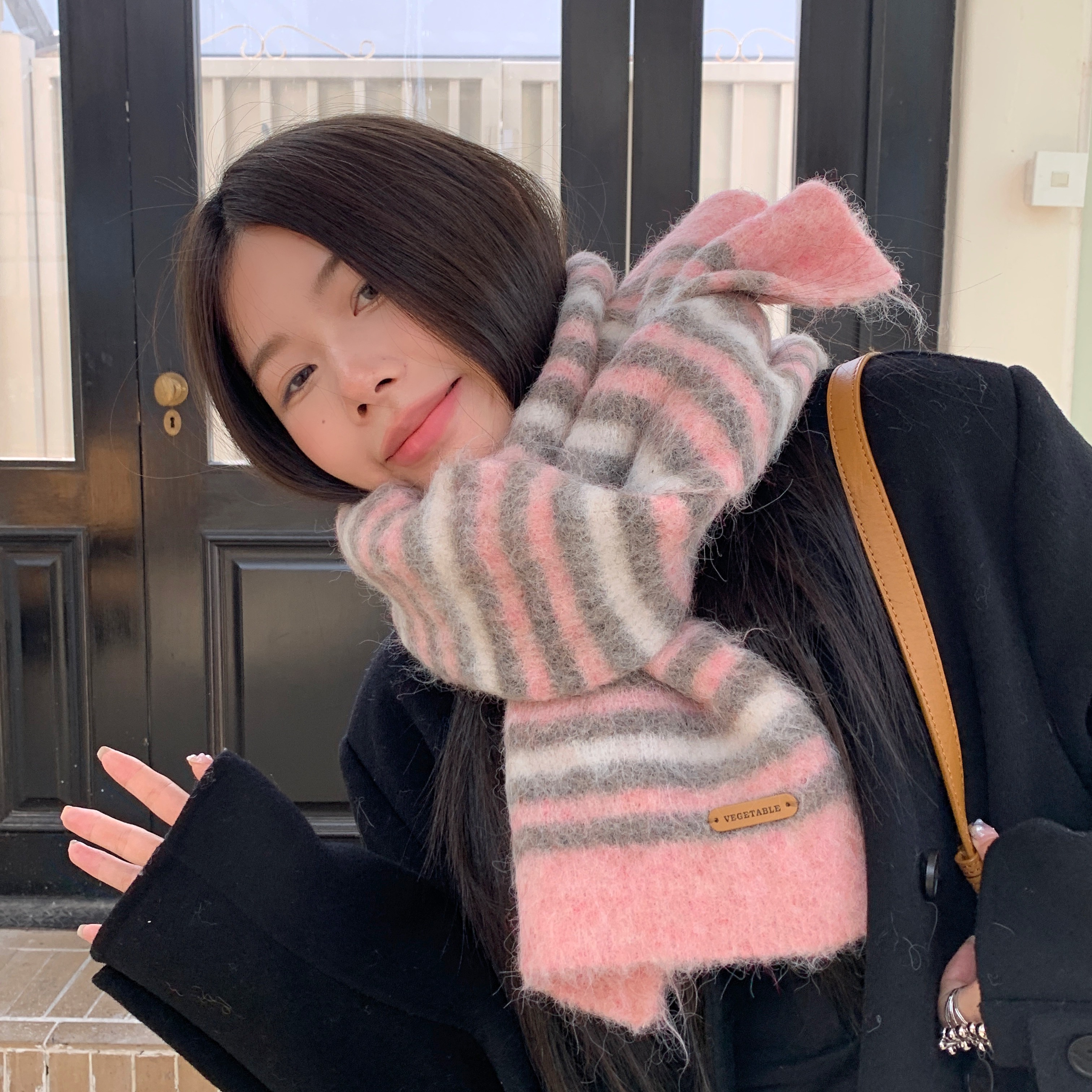 好看的条纹软糯情侣款围巾