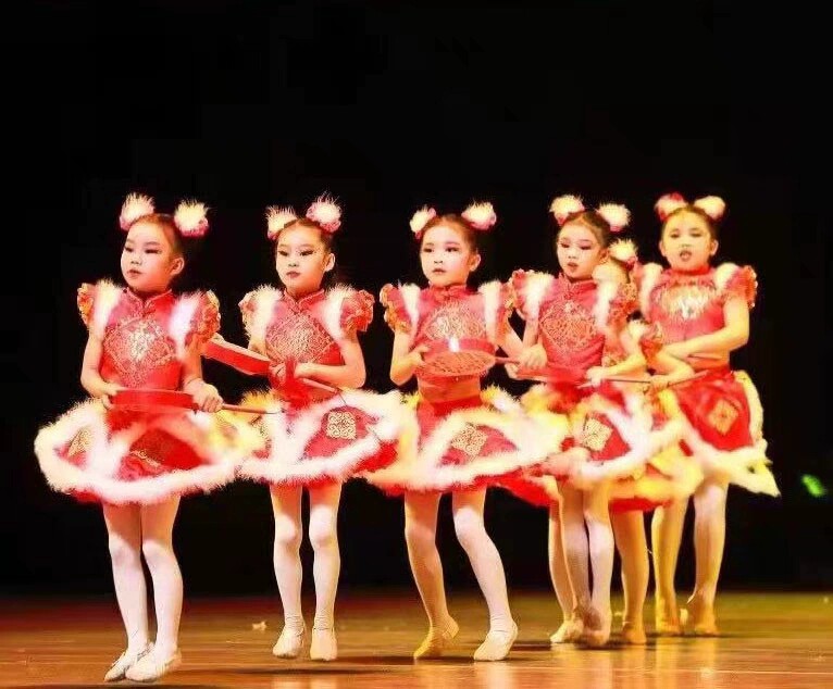 儿童喜庆打鼓服开门红梦娃太平女儿鼓灯笼舞蹈服说唱中国红演出服