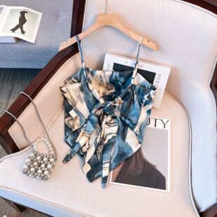 吊带背心女2025新款夏季肚兜式丝绸缎面时尚高端丝巾抹胸外穿小衫