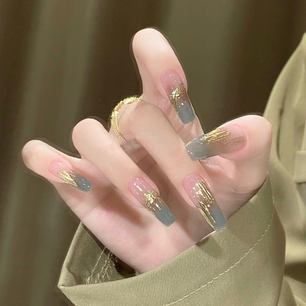 灰绿晕染渐变手指甲贴片显白纯手工定制穿戴甲可拆卸手工美甲成品