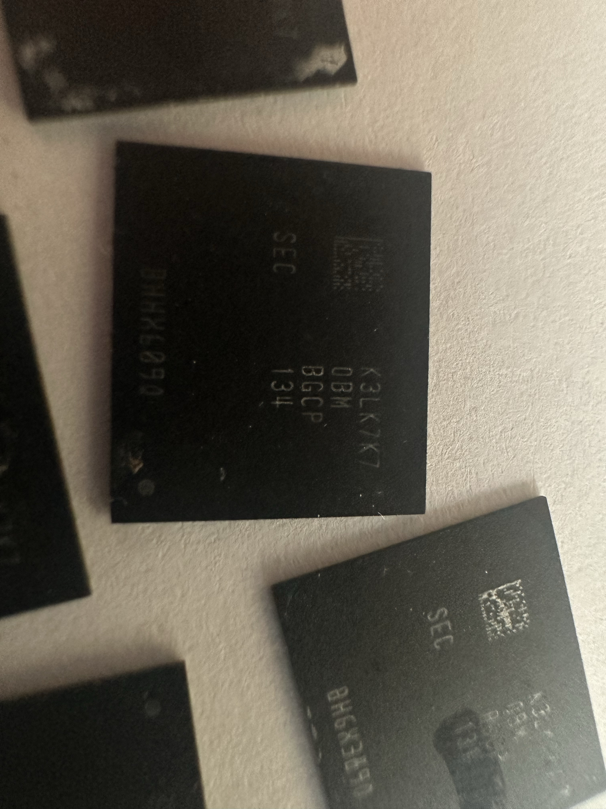 三星手机上盖，K3LK7K70BMBGCP 496 8g枭龙888870上盖