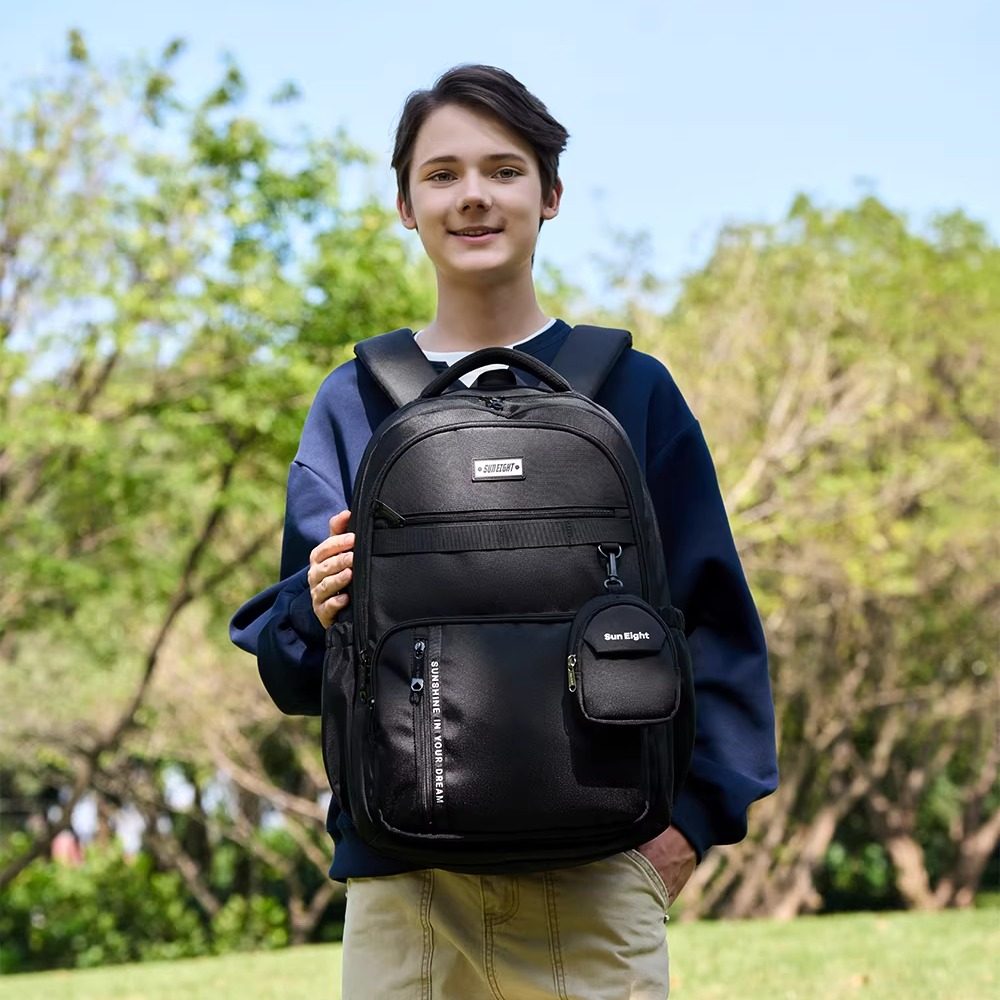 阳光8点2026新款书包初中生男孩大容量减负护脊高中双肩女高颜值