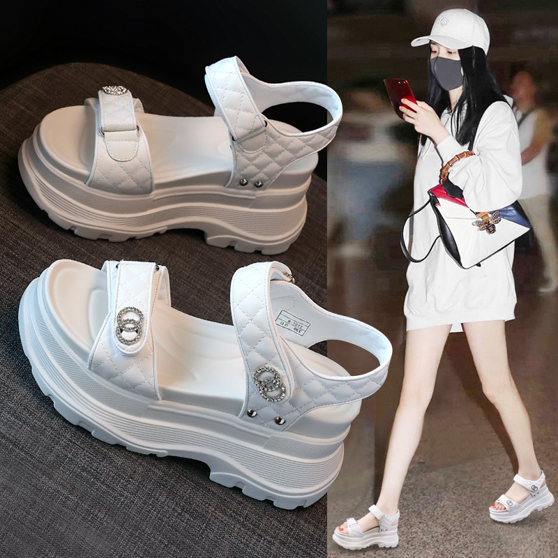 网红凉鞋女夏外穿ins仙女风2025年新款超火厚底百搭8cm增高水钻