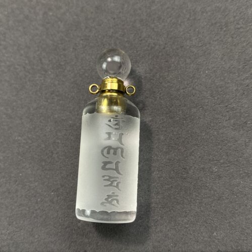 天然白水晶六字真言香水瓶吊坠精油瓶项链女款送女友闺蜜礼物
