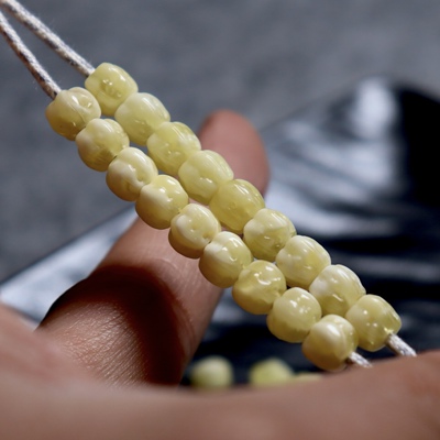白花蜡11复刻佛手配珠