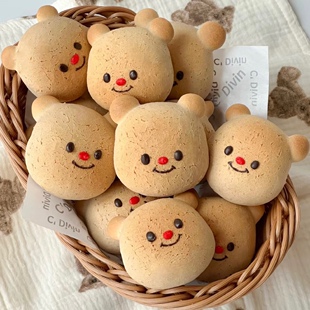 网红治愈零食礼物下午茶甜点心手工现做面包泡芙拉丝小熊麻薯团子