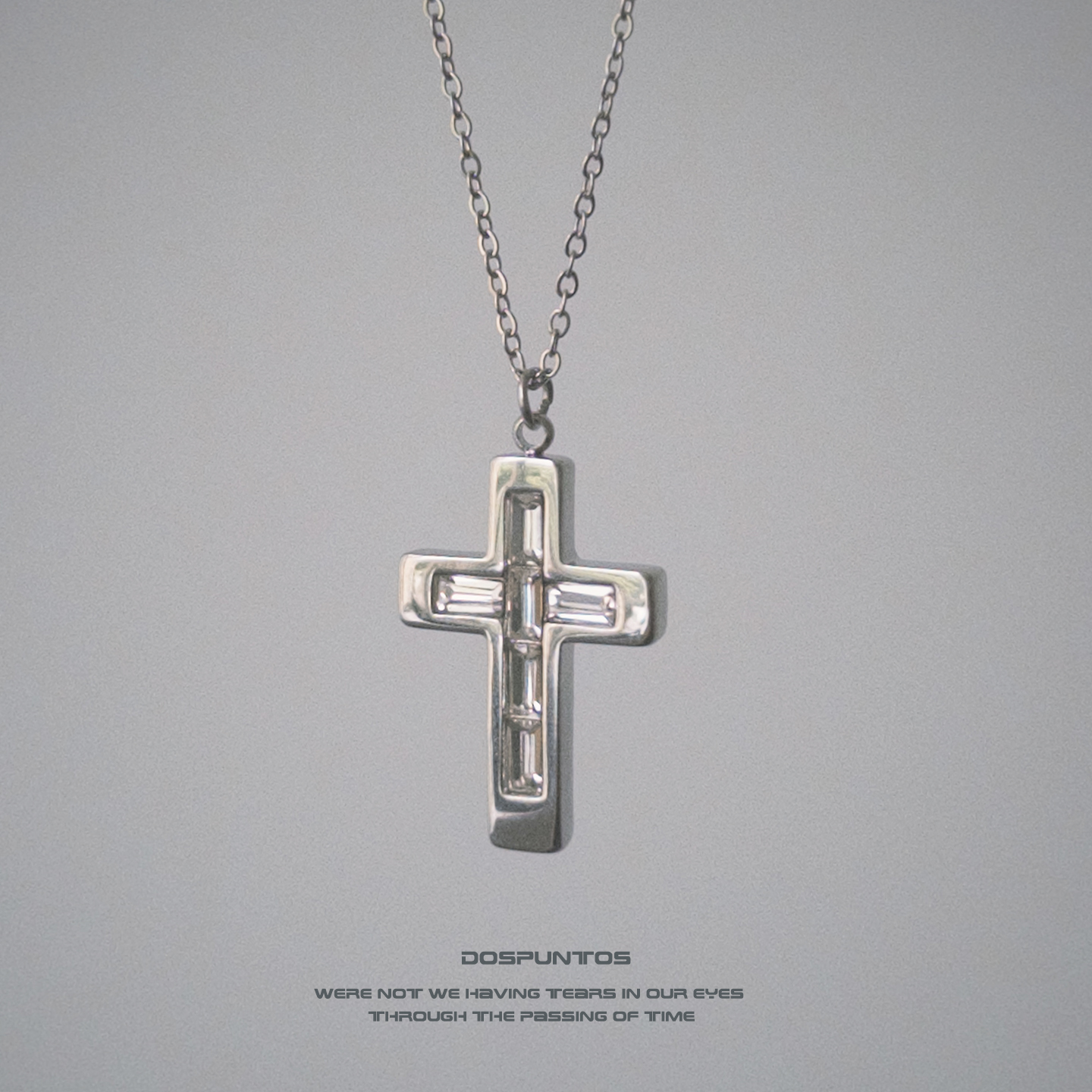 DosPuntos钛钢十字架锆石项链
