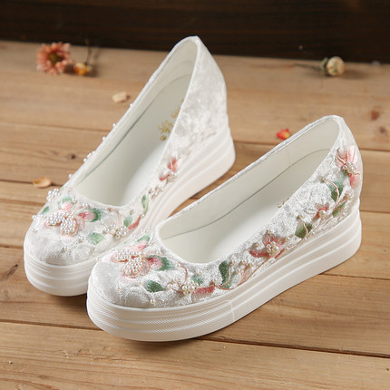 女单鞋运动时尚休闲鞋文艺汉服鞋仿珍珠绣花鞋内增高厚底高跟7cm