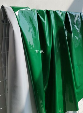 亮面皮革 亮皮针织高弹力PU仿皮料 高端深翠绿色镜面皮革布料面料