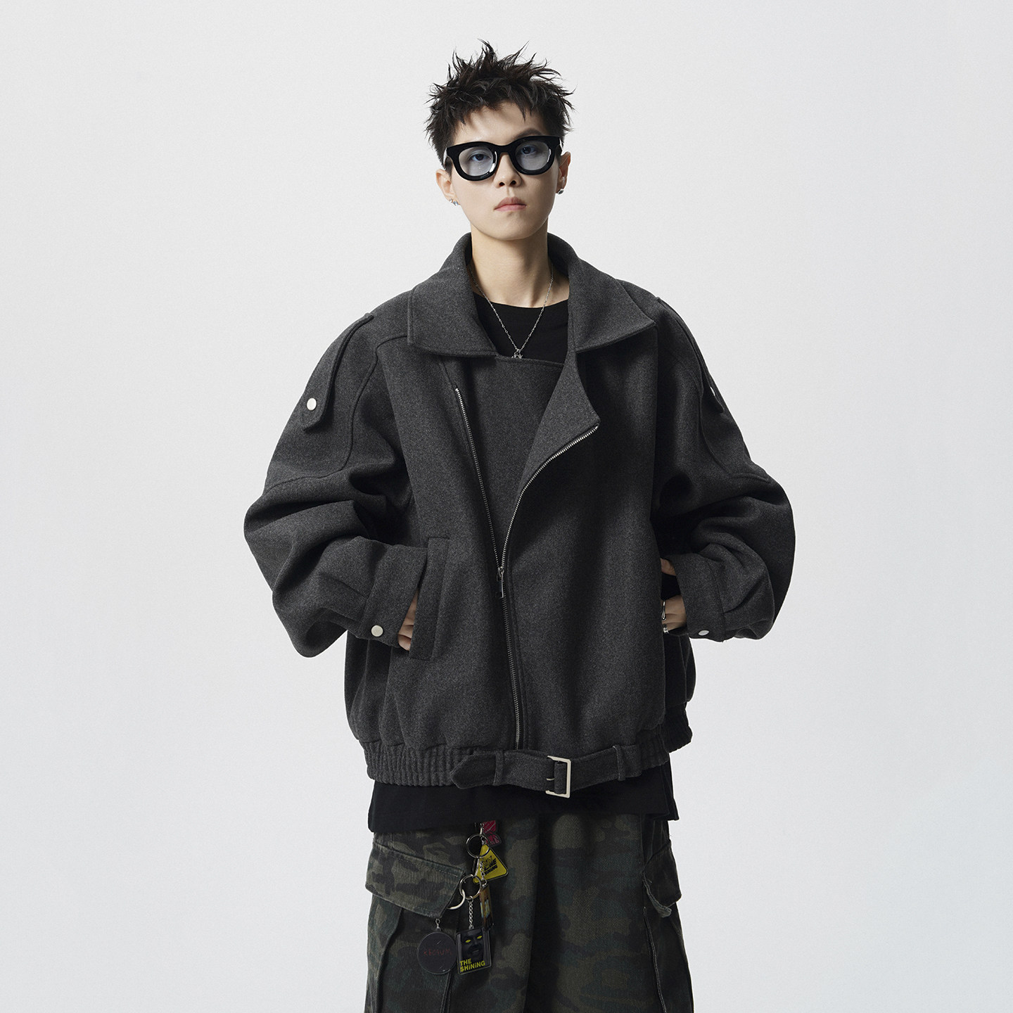 现货大货1014-FY823-P138~假两件连帽可拆卸毛呢短款夹棉大衣外套，女装短外套，星座1014