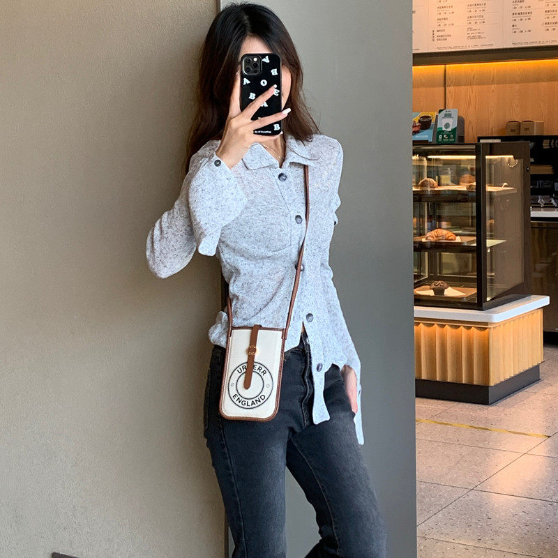 休闲手机包斜挎散步手机小包白色轻便小挎包质感包包女多功能卡包