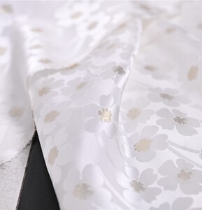 一朵一幕中式传统如意花纹织金描金提花缎19姆100丝138宽设计师