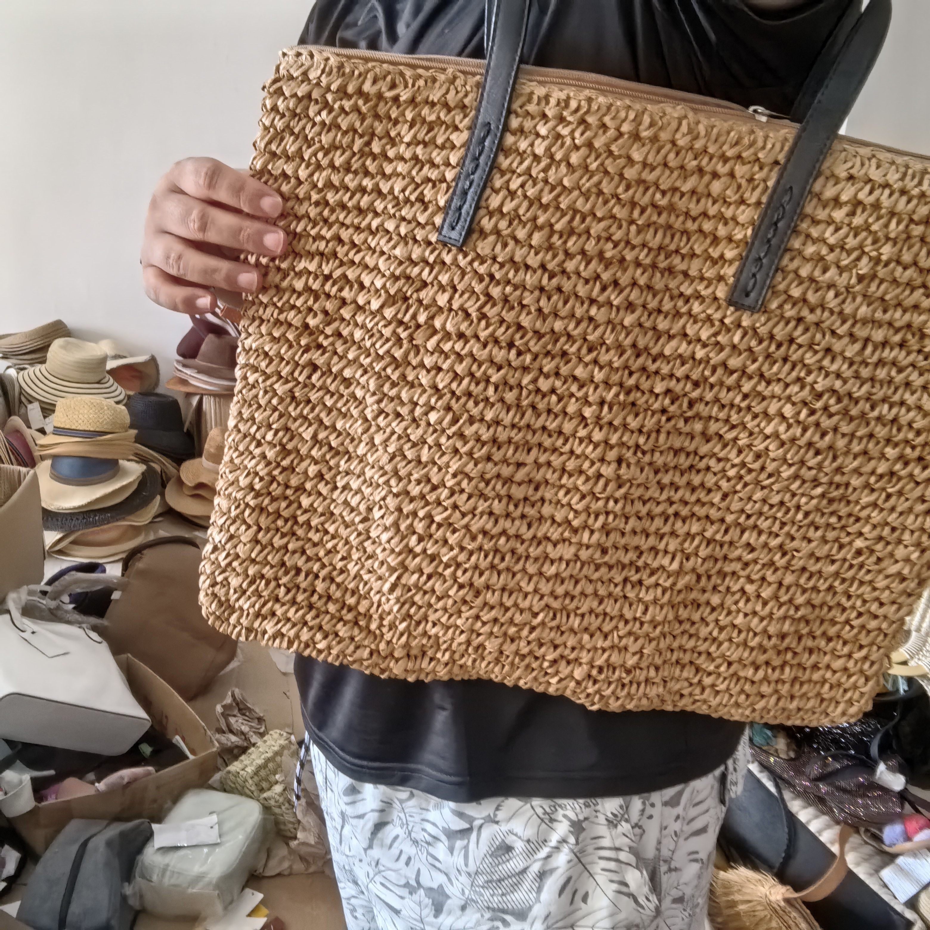 孤品棕色粗草编织手提单肩女包经典休闲简约通勤穿搭法式包耐看