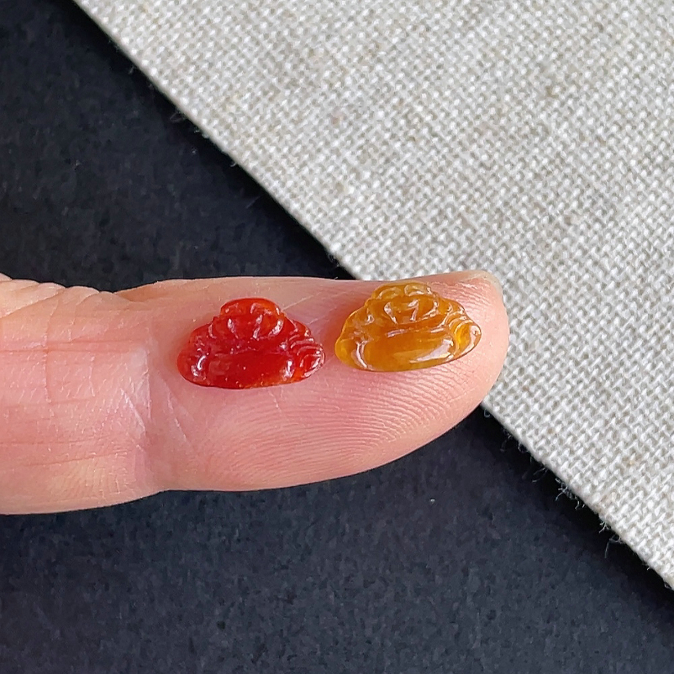 1229-5缅甸玉石天然A货翡翠冰种红翡黄翡佛公戒面2个～金晶翡翠