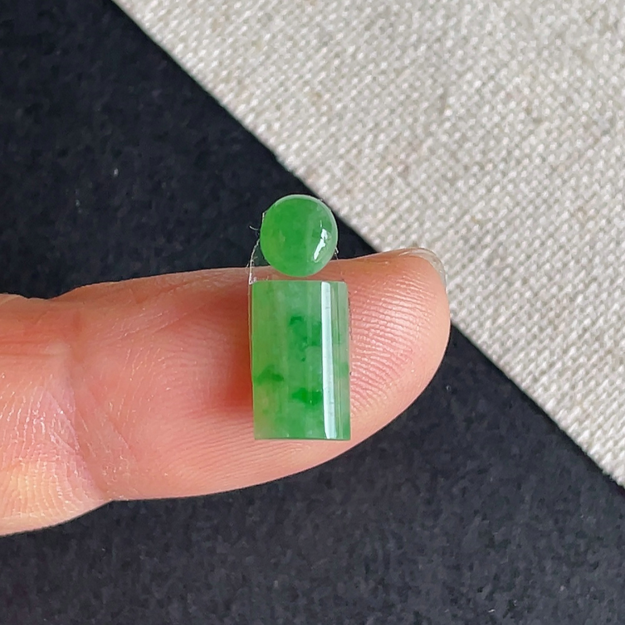 冰种飘阳绿素面蛋面一套天然翡翠