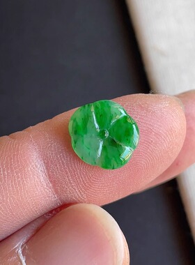 0209-8天然老坑冰种阳绿梅花戒面 翡翠A货送证书～金晶翡翠