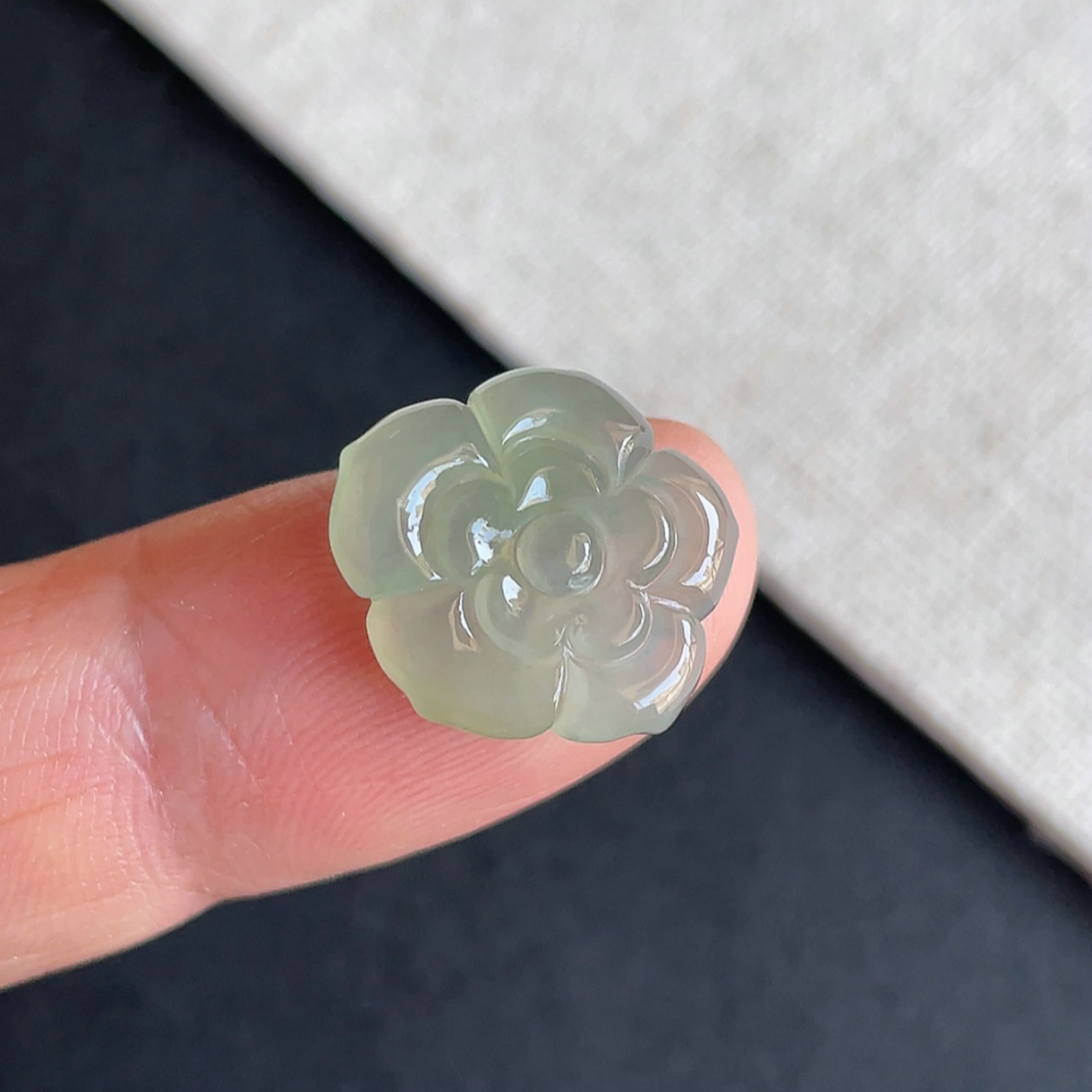 缅甸翡翠冰种花开富戒面