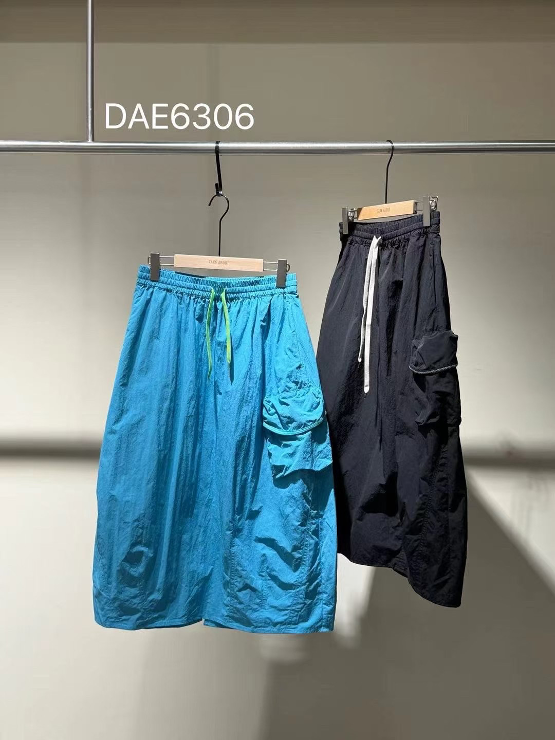 唐卡麦麦同款解构女装半袖2025年夏装新款特价女装衬衫薄