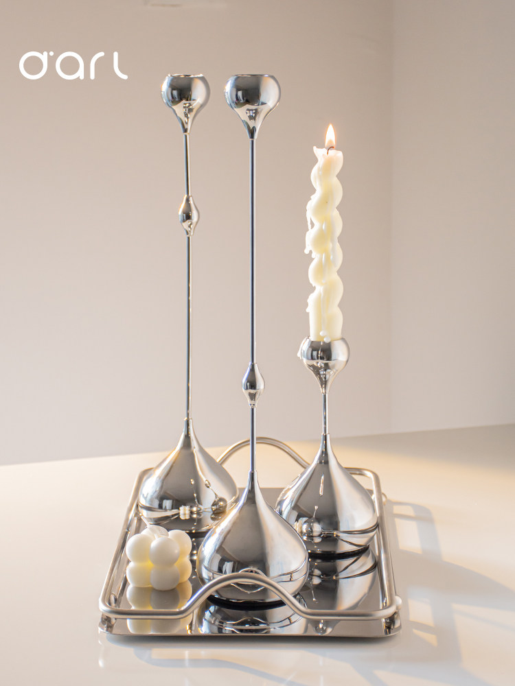 프랑스어 실버 워터 드롭 촛대 장식품 홈 분위기 데스크탑 모델 룸 거실 침실 부드러운 장식 조명 럭셔리 장식