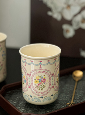 精致礼物女生陶瓷杯子马克杯复古法式杯子浮雕中古咖啡杯手握杯