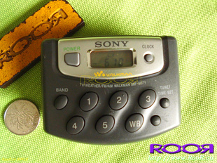 Walk Man 索 SRF 尼 RooR M37V 数字调谐收音机