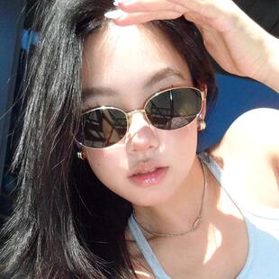 2025新款老钱风高级感复古金丝椭圆框太阳镜女款百搭拍照墨镜男