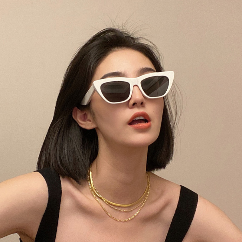 复古港风白框猫眼三角太阳镜女潮