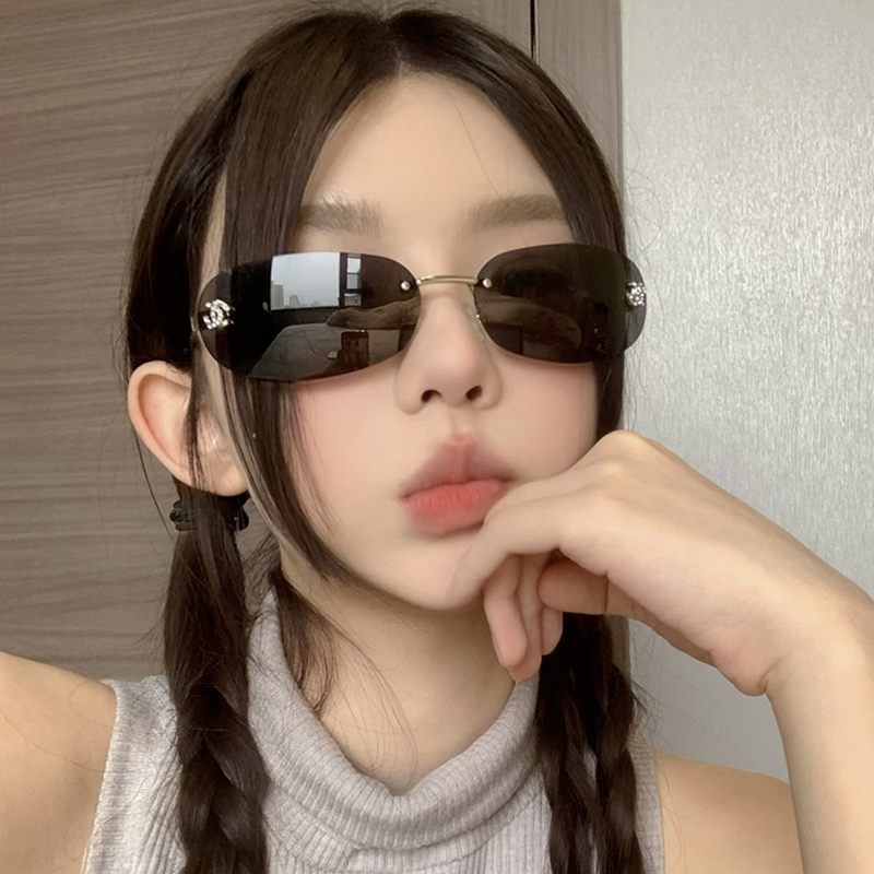 欧美无框高级感y2k个性防紫外线墨镜女方圆脸显瘦千禧风太阳镜潮
