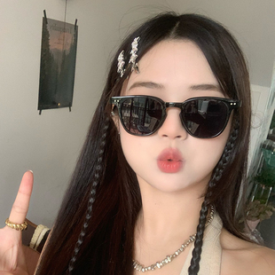 夏季 海邊防曬太陽鏡防紫外線 潮小框甜辣方圓臉墨鏡女2023新款 韓版