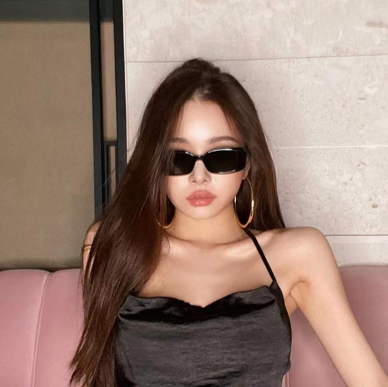 宋智雅同款复古长方形墨镜显瘦