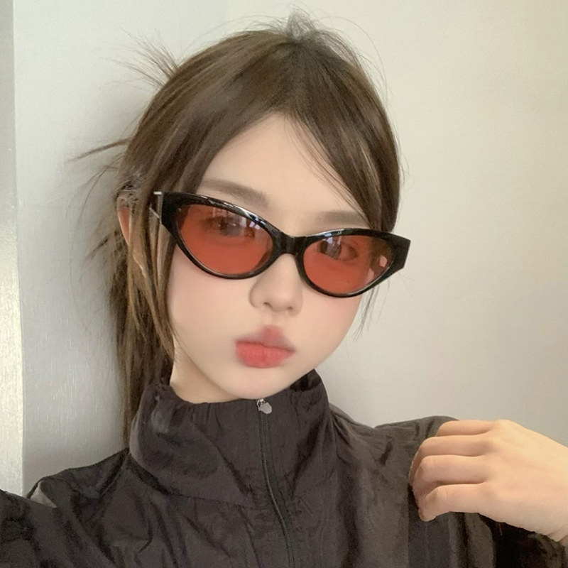 GM时尚猫眼红色太阳镜女网红同款开车防紫外线个性街拍凹造型墨镜
