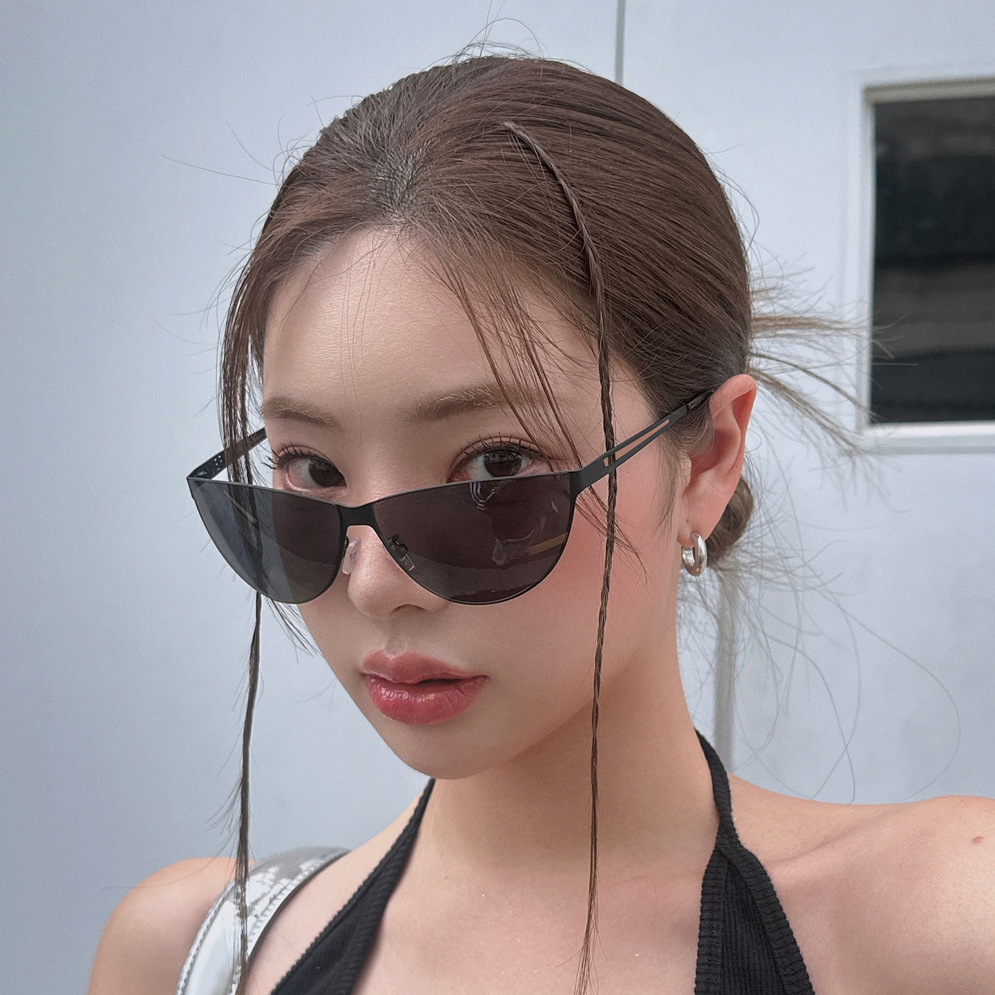 欧美复古黑色猫眼太阳镜女辣妹个性凹造型街拍镂空金属镜腿墨镜潮